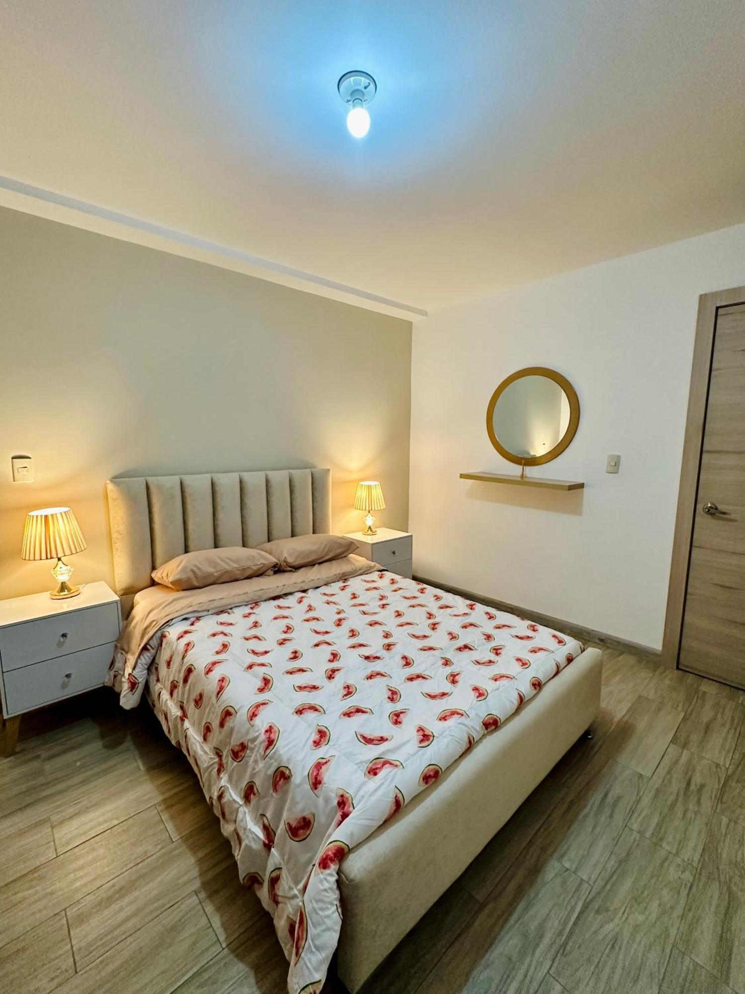 Elegante Apartamento Cerca El Terminal Terrestre Con Parking Apartment Loja Luaran gambar